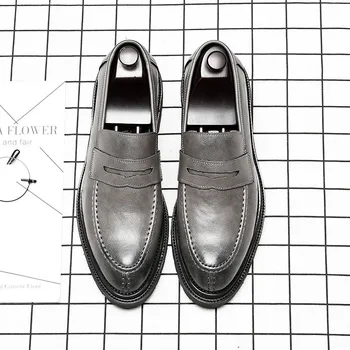 Hn8New Prihoda Luksuzni italijanska Znamka Moških Usnje Stanovanj Moških Britanski Brogue Obleko Čevlje Formalnih Poslovnih Oxfords Čevlji za Moške