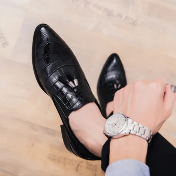 Moški Čevlji luksuzne blagovne Znamke Moccasin Usnje moda Priložnostne čevlji zdrsne na Vožnjo Čevlji Moški Loafers Moccasins italijanski Čevlji za Moške