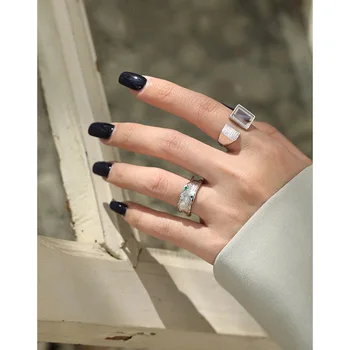 Resnična korejska različica ins majhna skupina svetlobno razkošje geometrijske agate S925 čistega srebra obroč ženski prstan