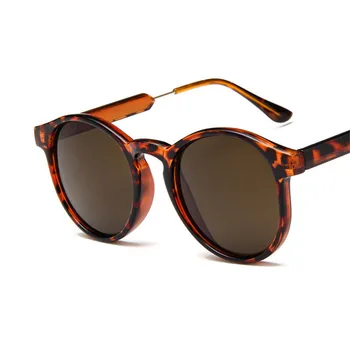Yoovos 2021 Vintage sončna Očala Ženske Klasična Očala blagovne Znamke Oblikovalec Retro UV400 Prostem Moda Oculos De Sol Masculino